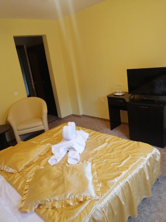 White Horse Hotel Предеал Екстериор снимка