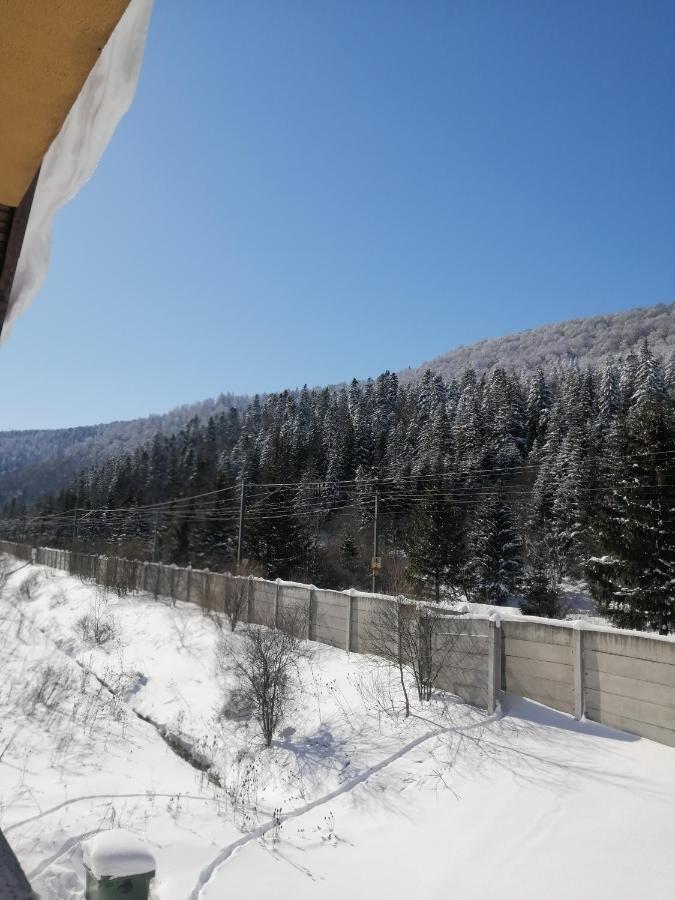 White Horse Hotel Предеал Екстериор снимка