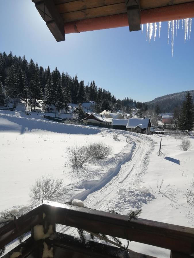 White Horse Hotel Предеал Екстериор снимка