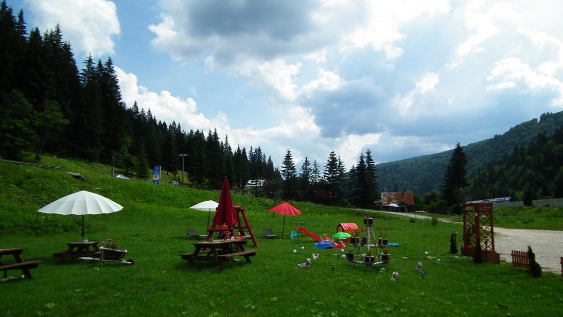 White Horse Hotel Предеал Екстериор снимка